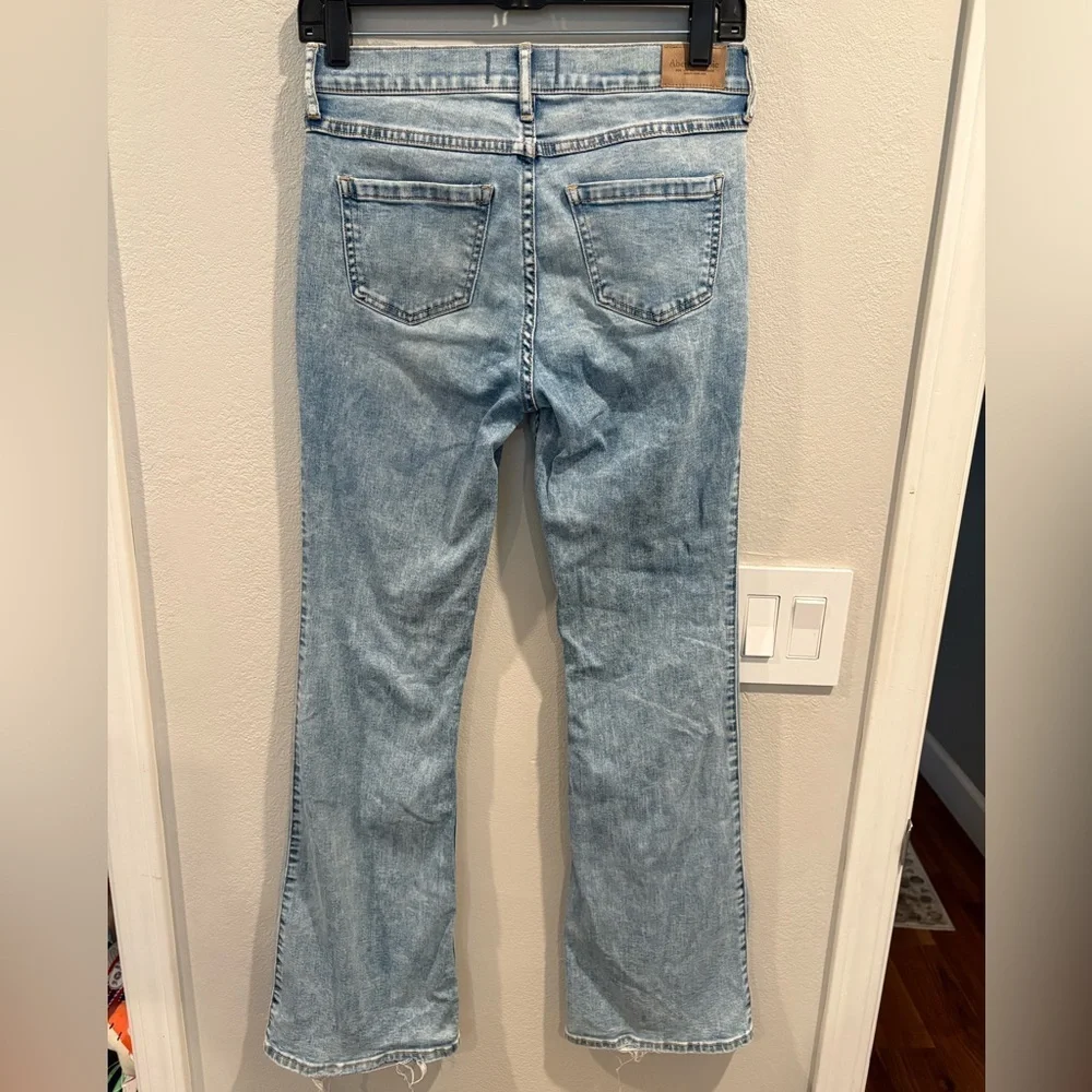 Abercrombie Kids high-rise flare jeans with floral embroidered Size 15/16 EUC